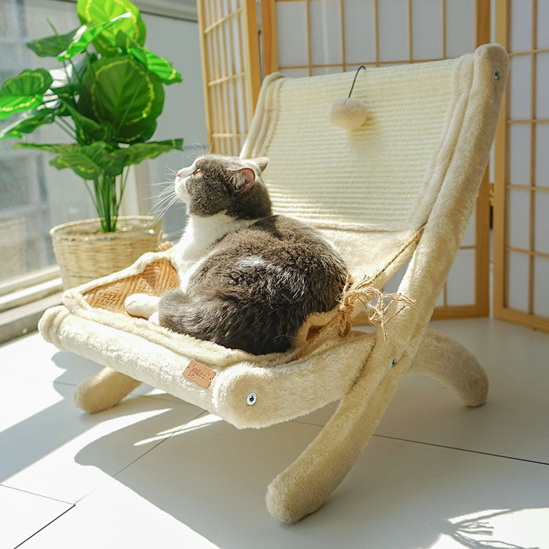 A Sustainable & Stylish Resting Spot for Your Feline Friend!